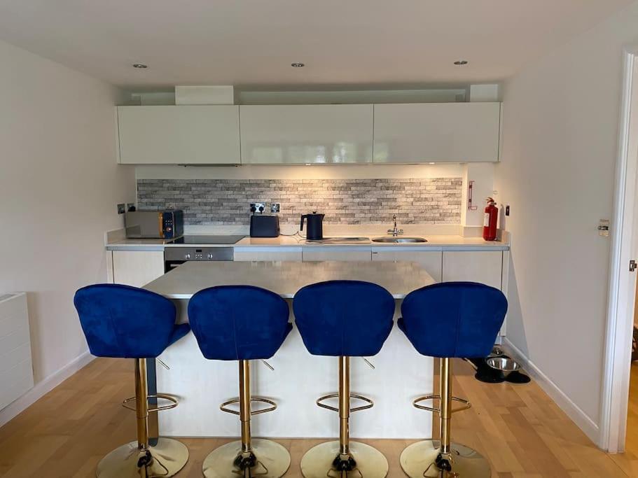 Modern Apartment, Fistral Beach New Quay エクステリア 写真